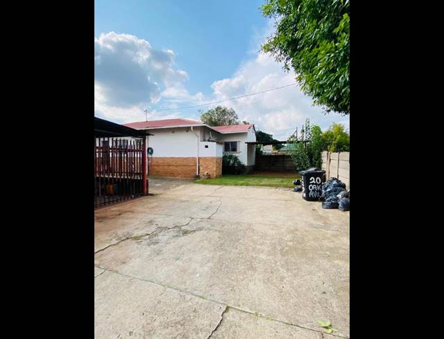 3 BEDROOM PROPERTY TO RENT IN PRIMROSE EAST